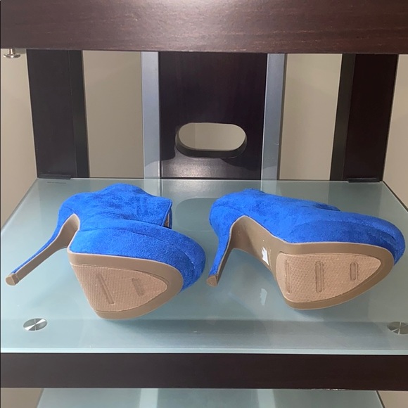 Ankle bootie heels - Picture 3 of 4